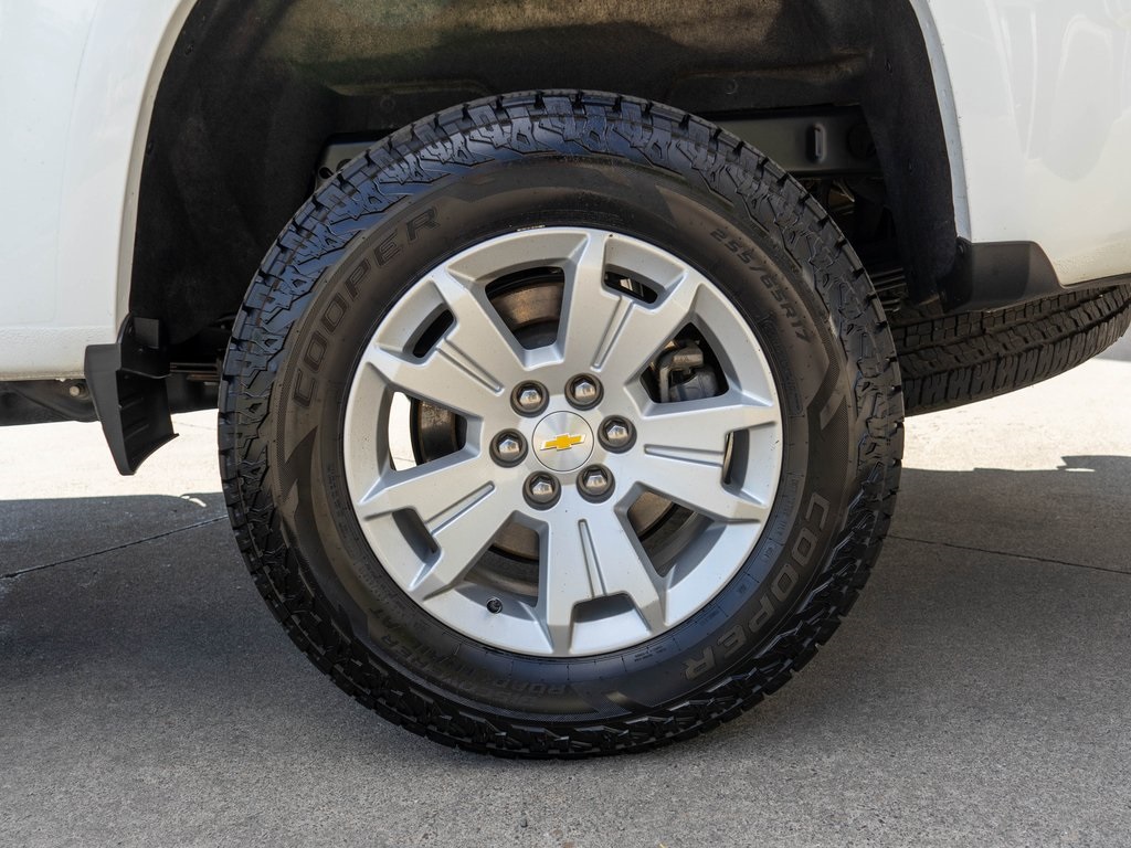 2022 Chevrolet Colorado LT photo 25
