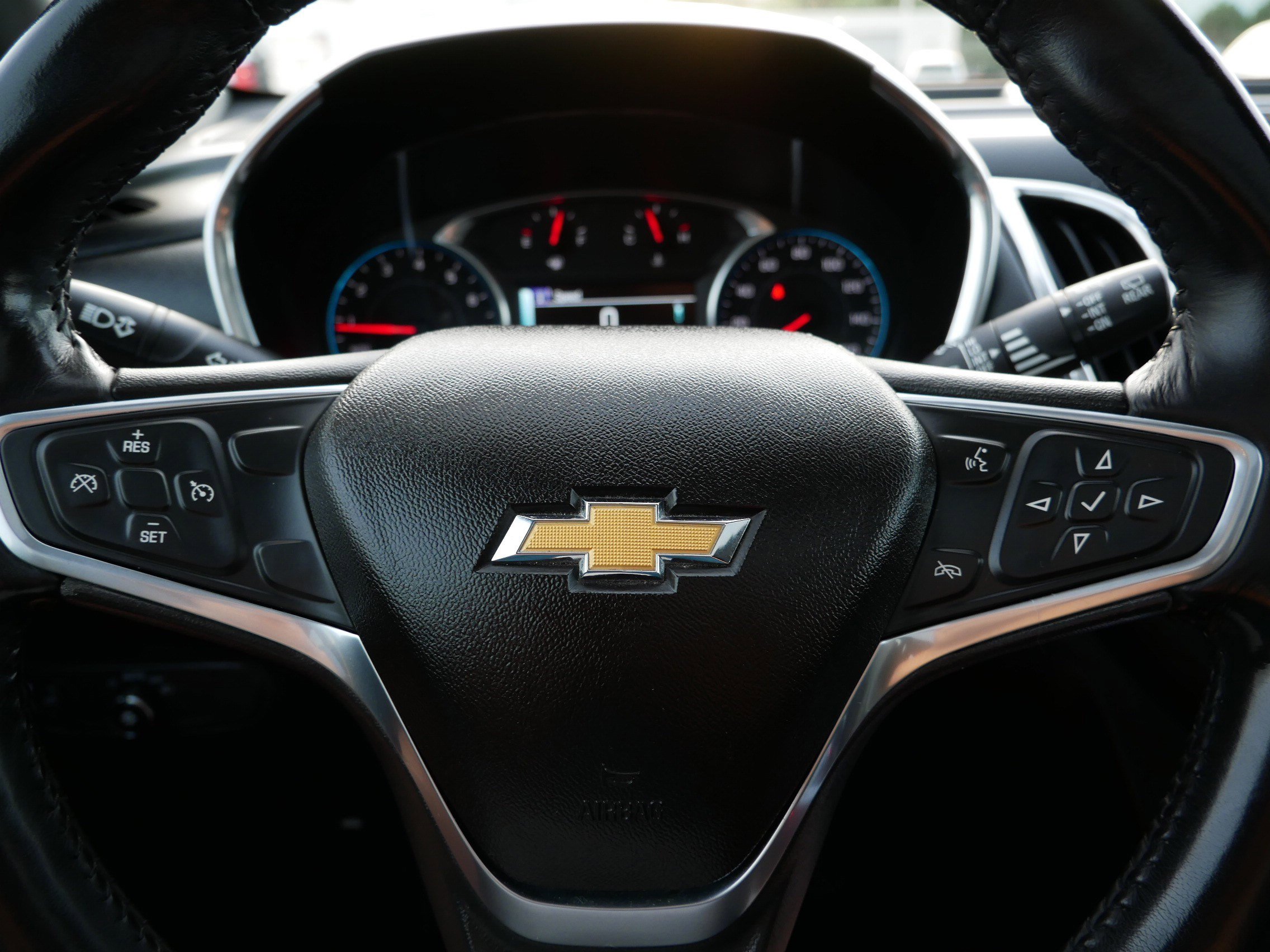 2018 Chevrolet Equinox LT photo 26