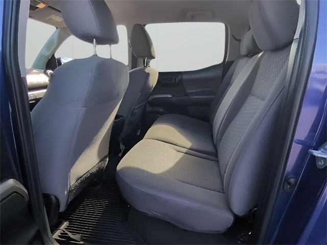 2022 Toyota Tacoma SR5 photo 34