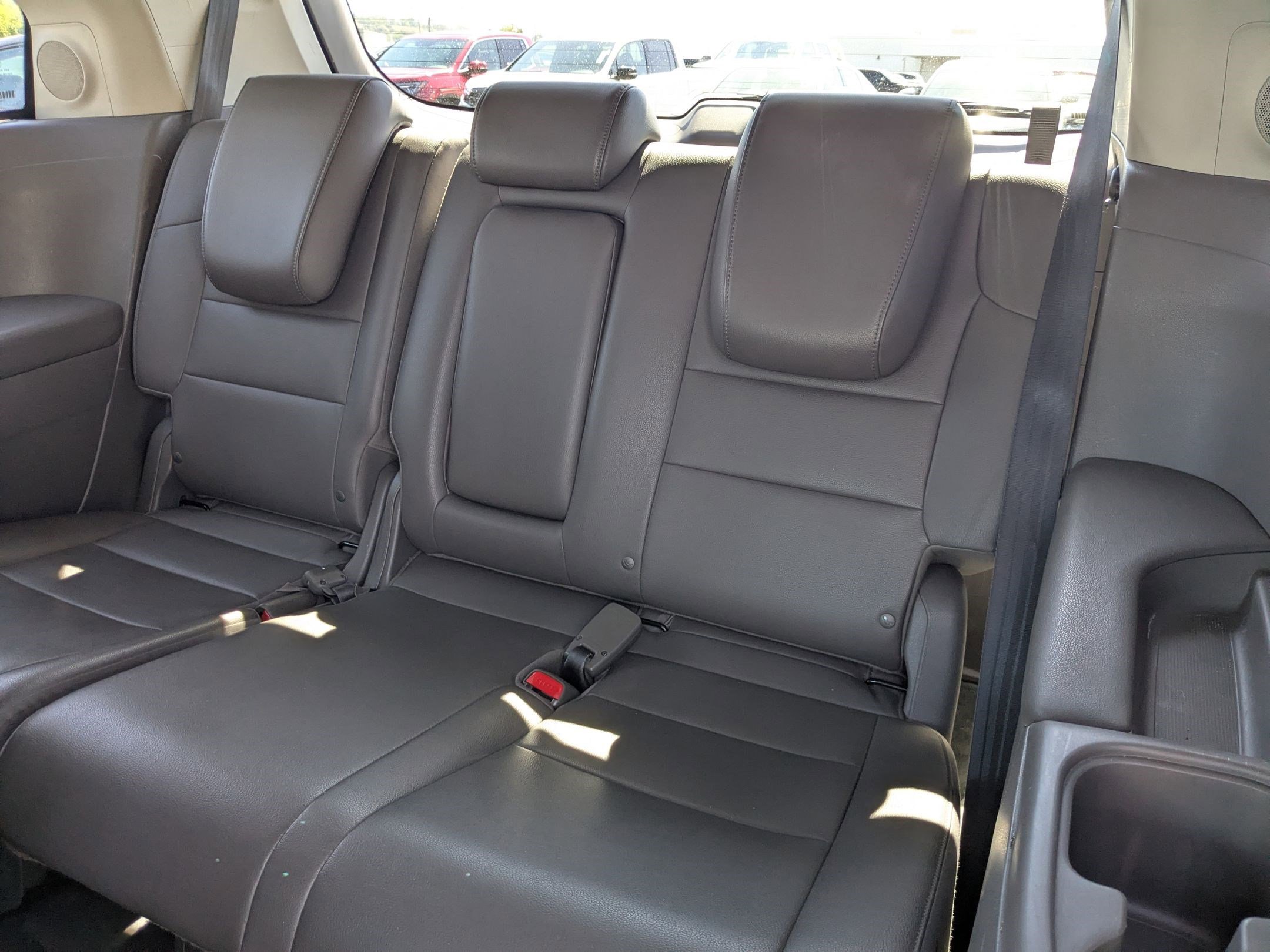2016 Honda Odyssey Touring Elite photo 31