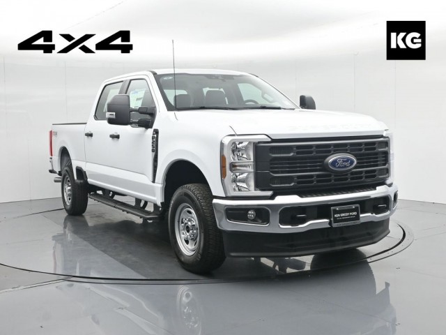 2026 Ford F-250 Super Duty XL's photo
