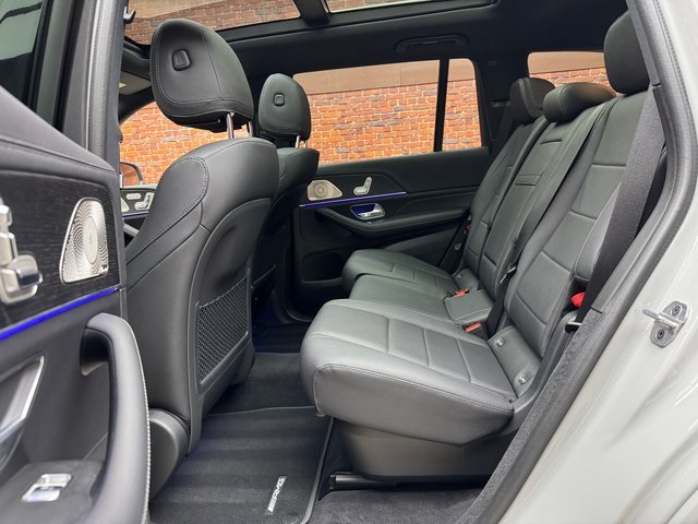 2025 Mercedes Benz GLS 450 4MATIC photo 21