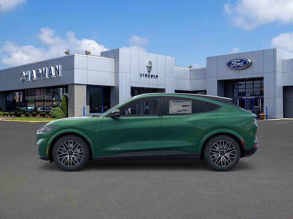 2025 Ford Mustang Mach-E Premium photo 3