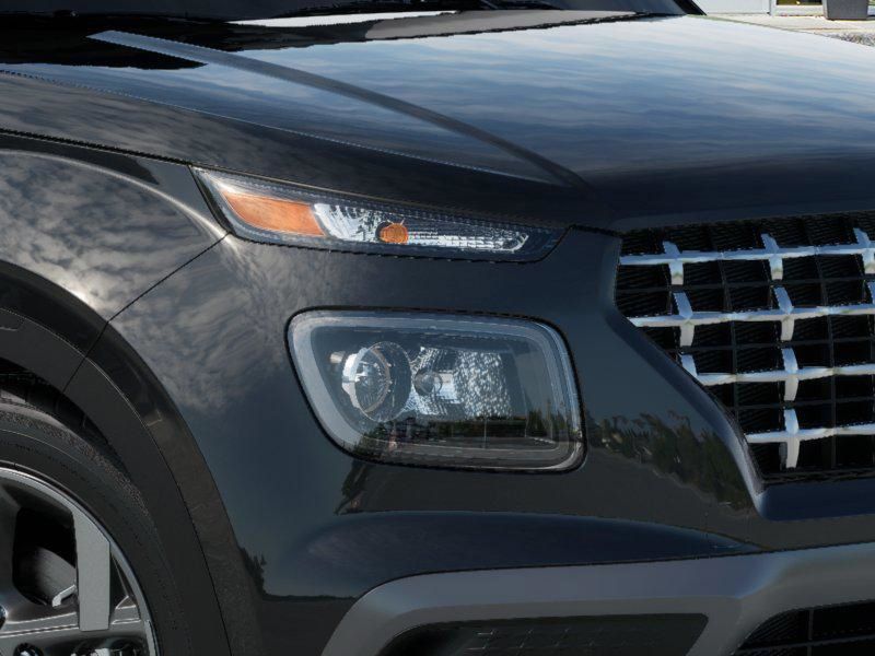 2026 Hyundai Venue SEL photo 3