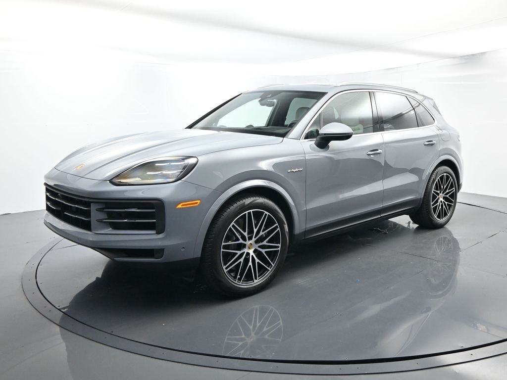 2024 Porsche Cayenne E-Hybrid
