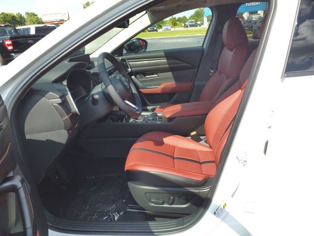2025 Mazda CX-50 Premium photo 18