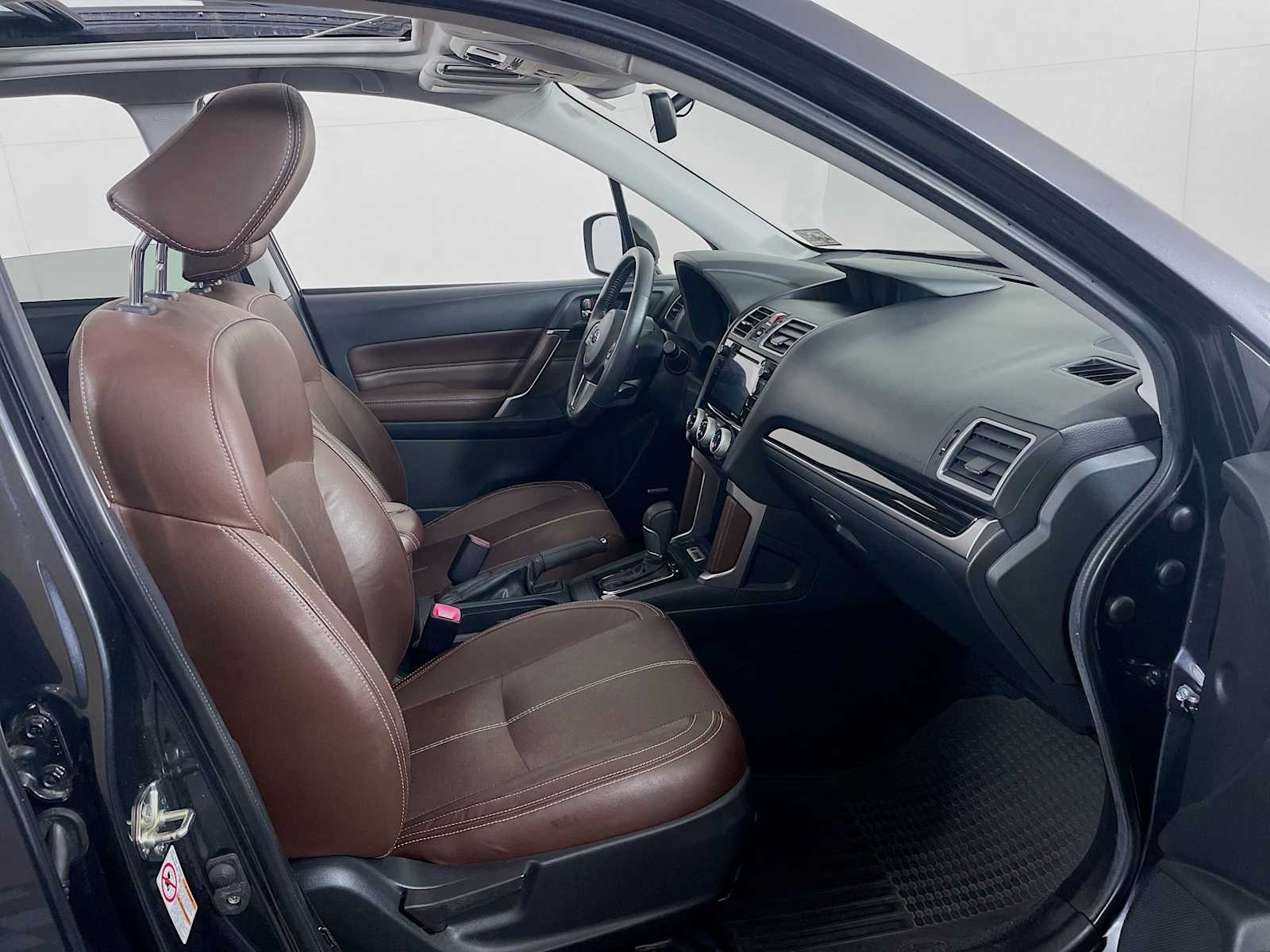 2018 Subaru Forester Touring photo 26