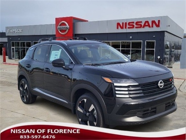 2025 Nissan Kicks SR's photo