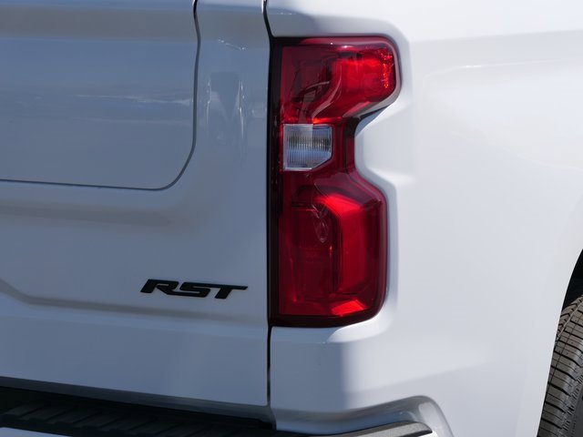 2025 Chevrolet Silverado 1500 RST photo 4