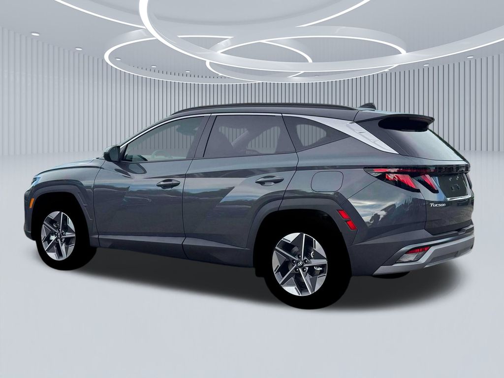 2026 Hyundai Tucson SEL photo 3