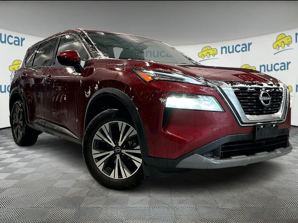 2023 Nissan Rogue SV's photo