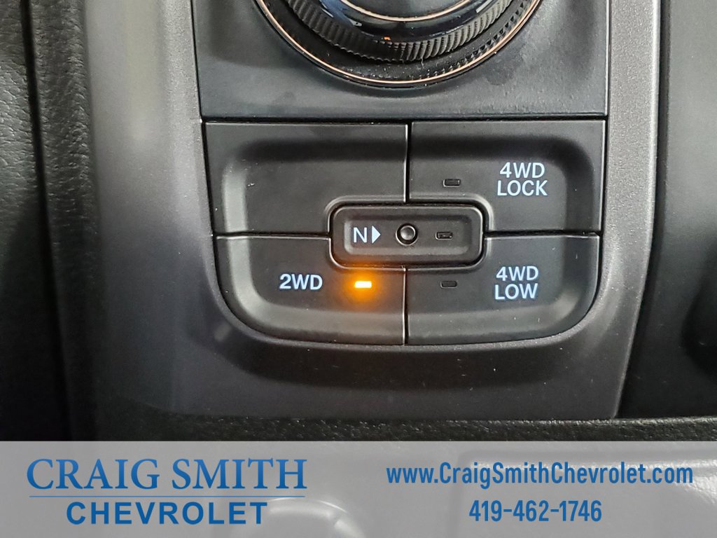 2024 Ram 1500 Classic SLT photo 6