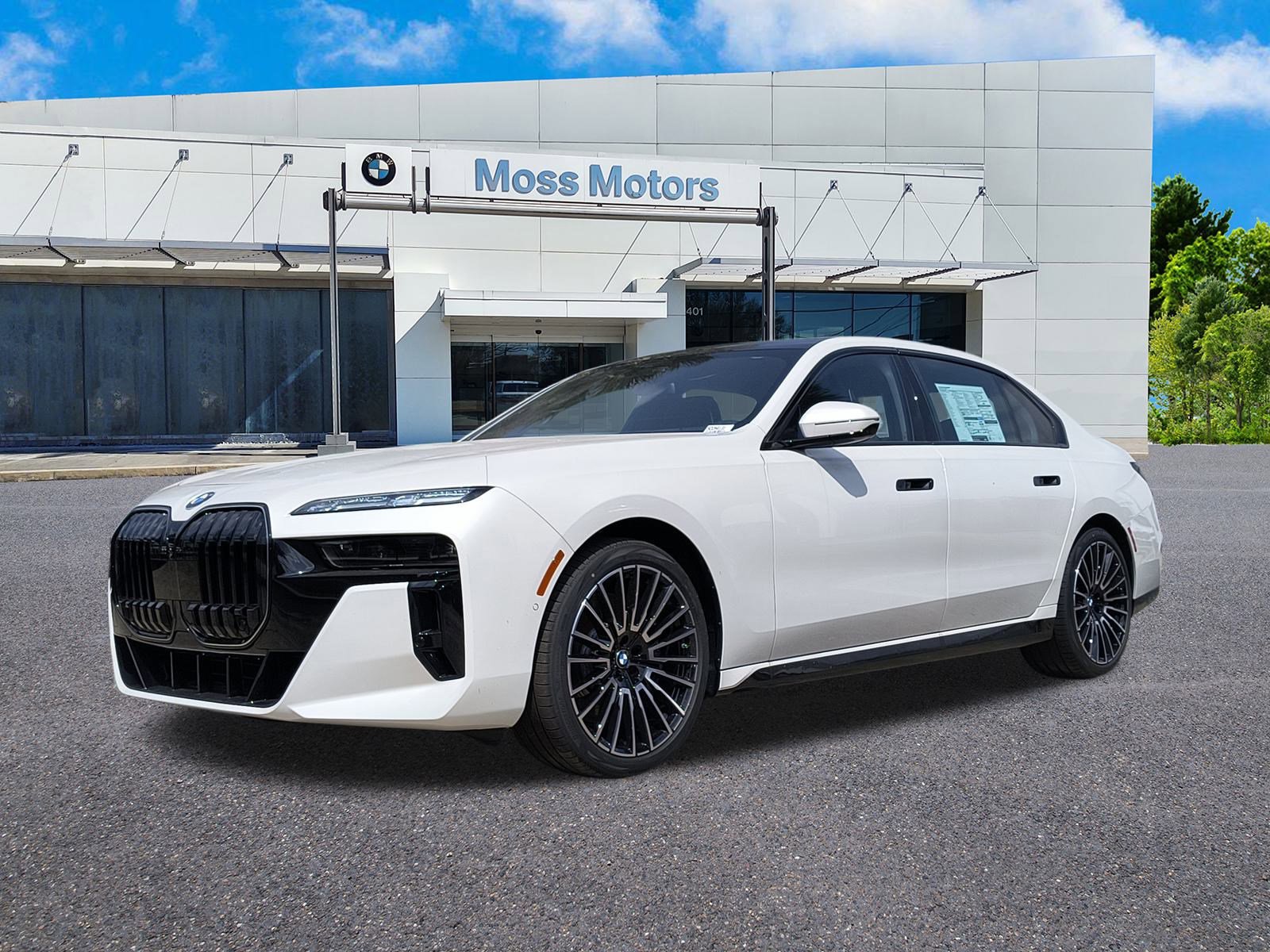 New 2025 Mineral White Metallic BMW 760i xDrive image 1