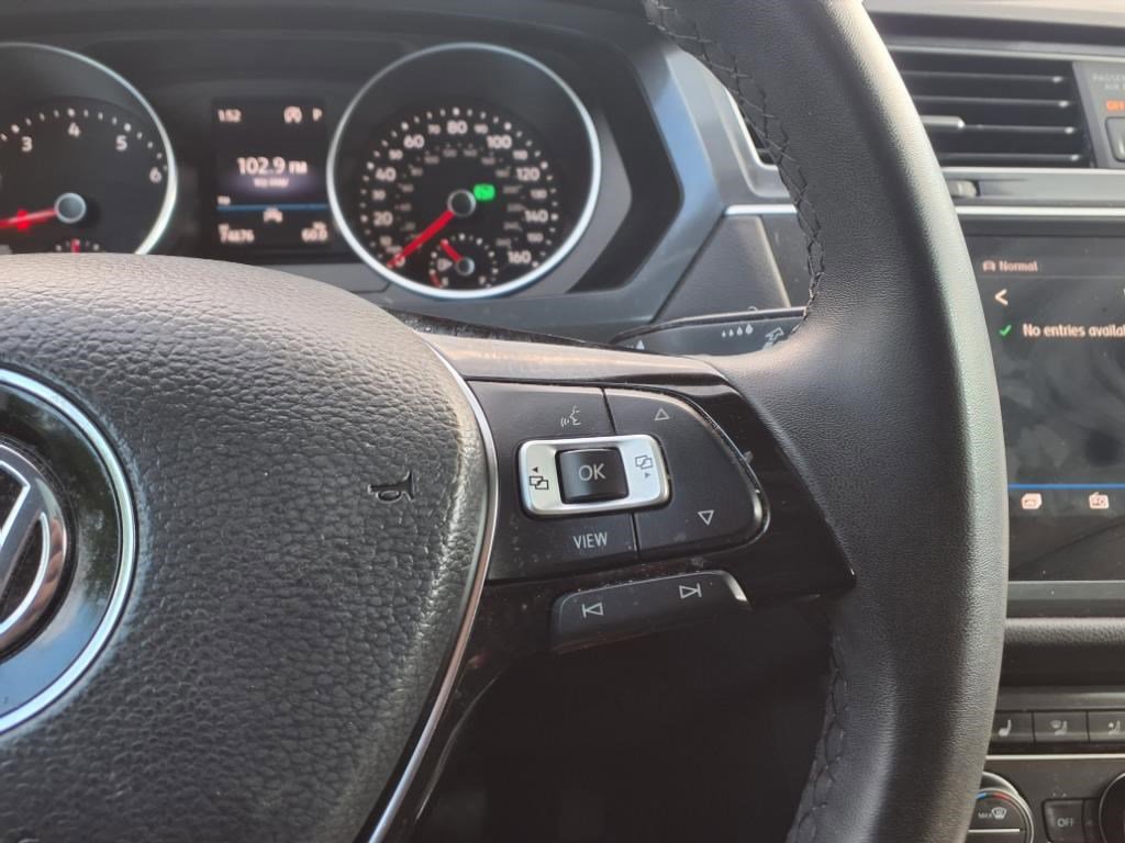 2020 Volkswagen Tiguan SE photo 13