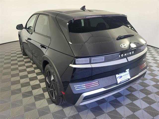2025 Hyundai Ioniq 5 SE photo 6
