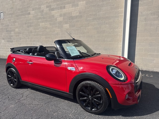 2019 Mini Cooper Convertible S photo 3