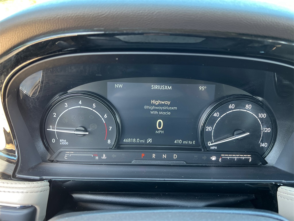 2021 Lincoln Corsair Standard photo 14