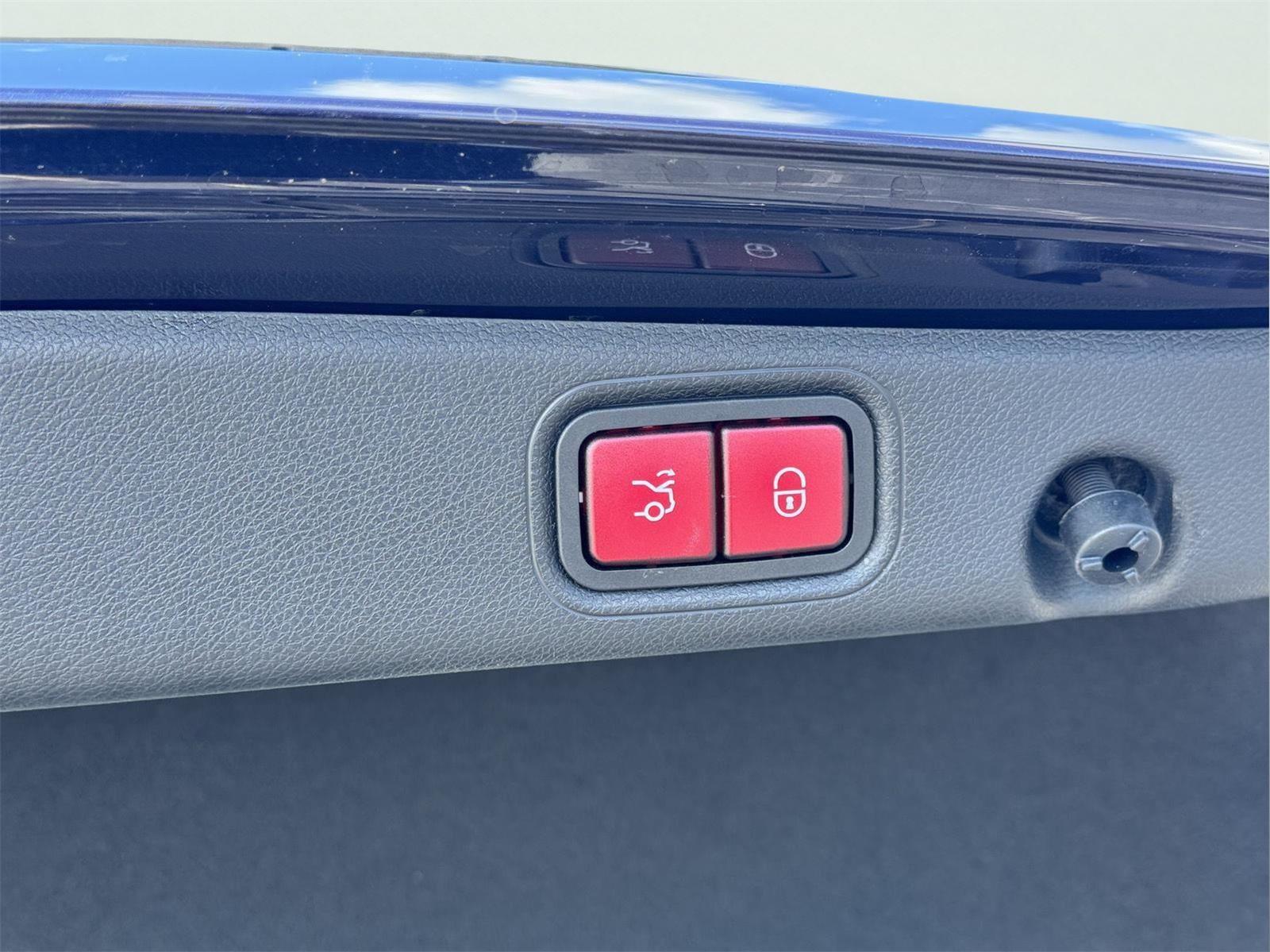 2021 Mercedes Benz E 350 photo 35
