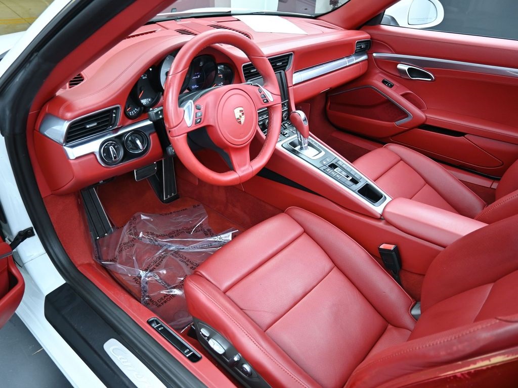 2014 Porsche 911 S photo 3