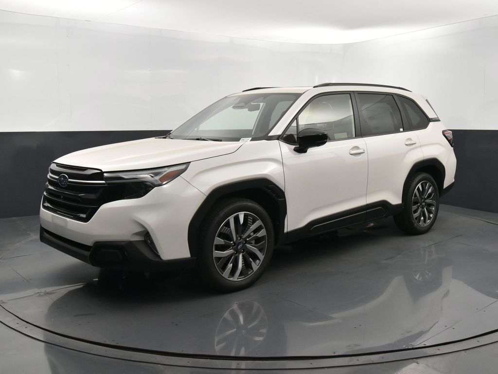 2025 Subaru Forester Touring photo 3