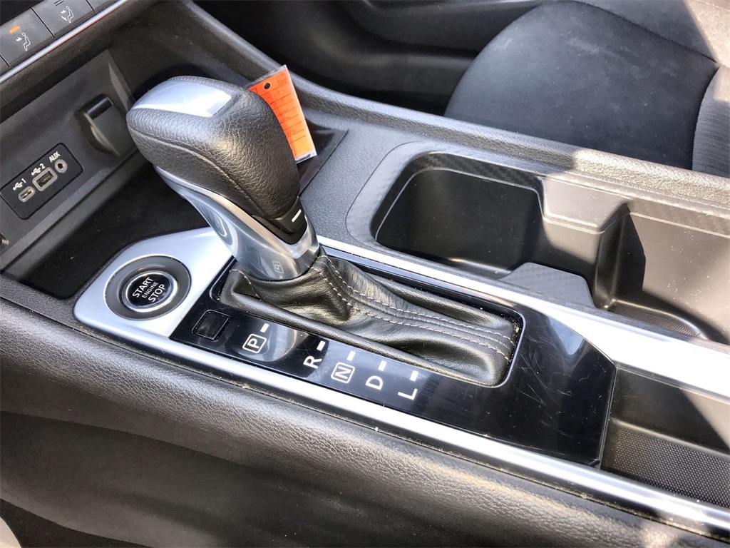 2024 Nissan Sentra SV photo 19