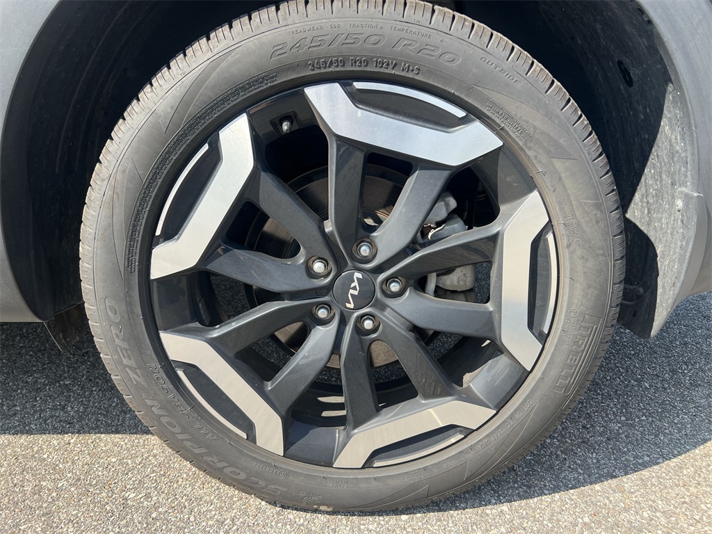2025 Kia Telluride S photo 18