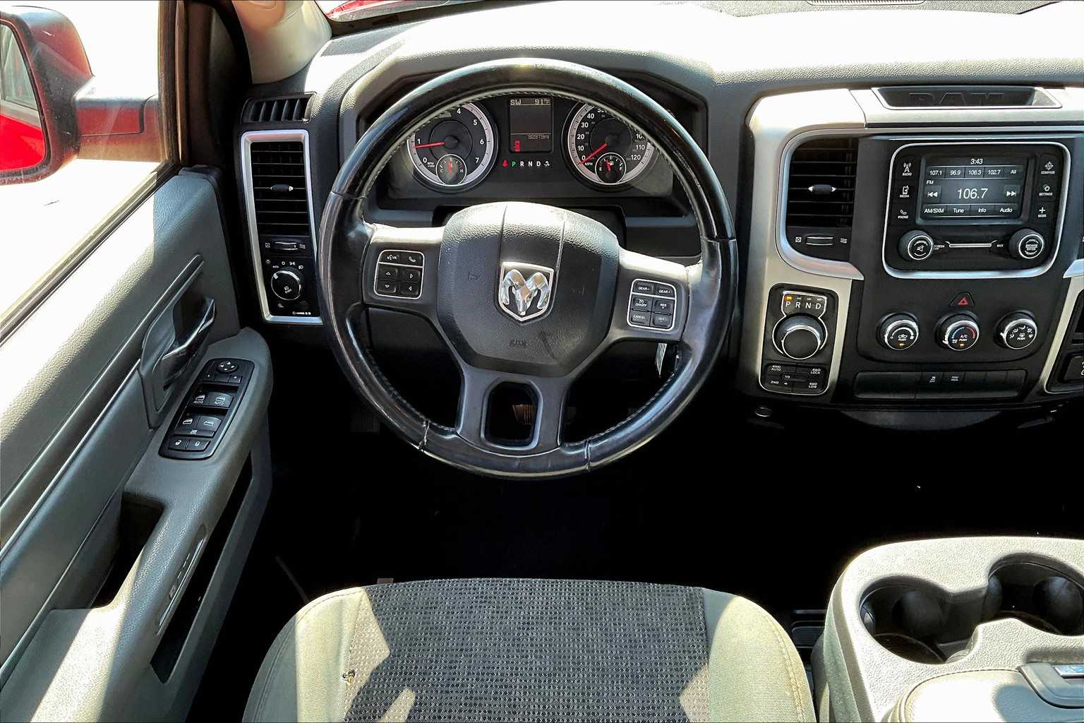 2015 Ram 1500 Big Horn photo 5