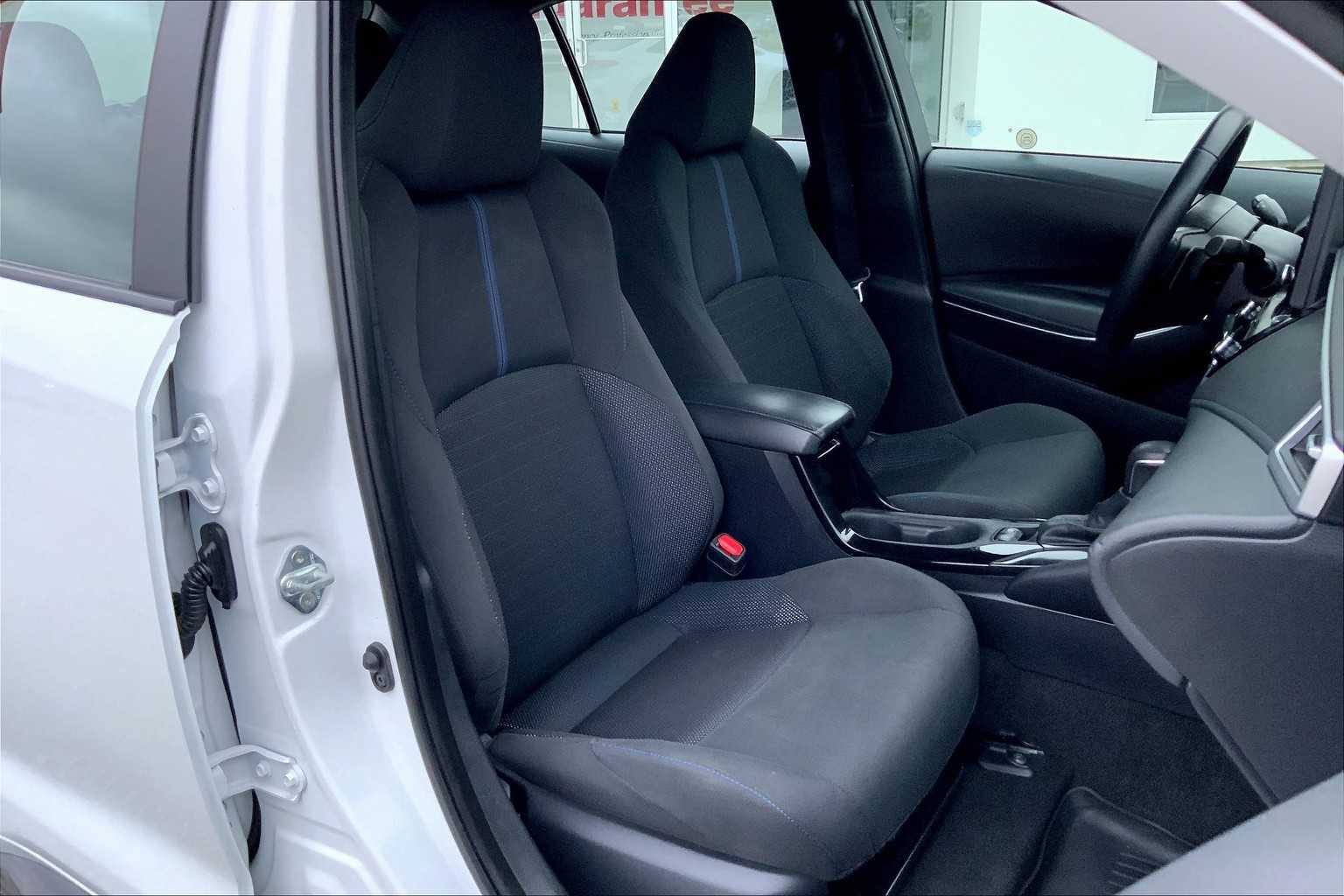 2022 Toyota Corolla SE photo 8