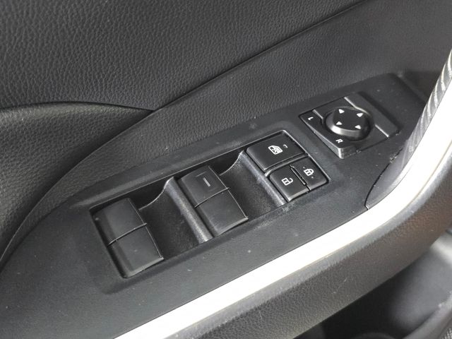 2019 Toyota RAV4 XLE photo 25
