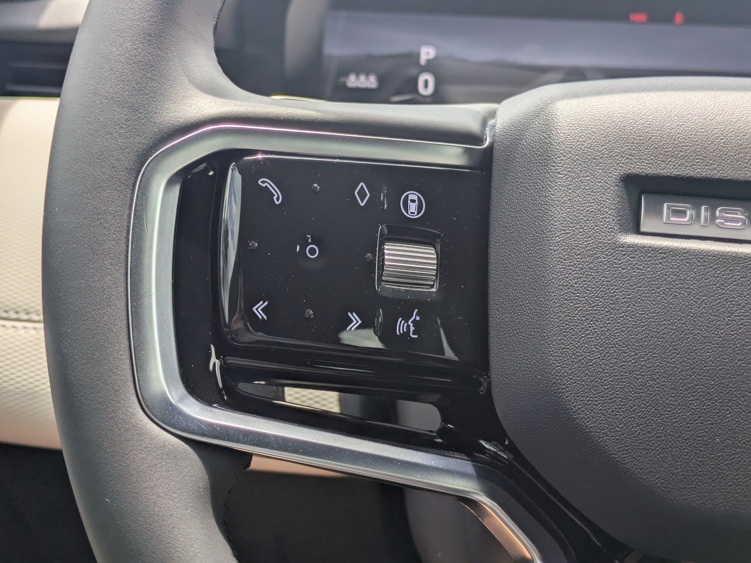 2024 Land Rover Discovery Sport Dynamic SE photo 19