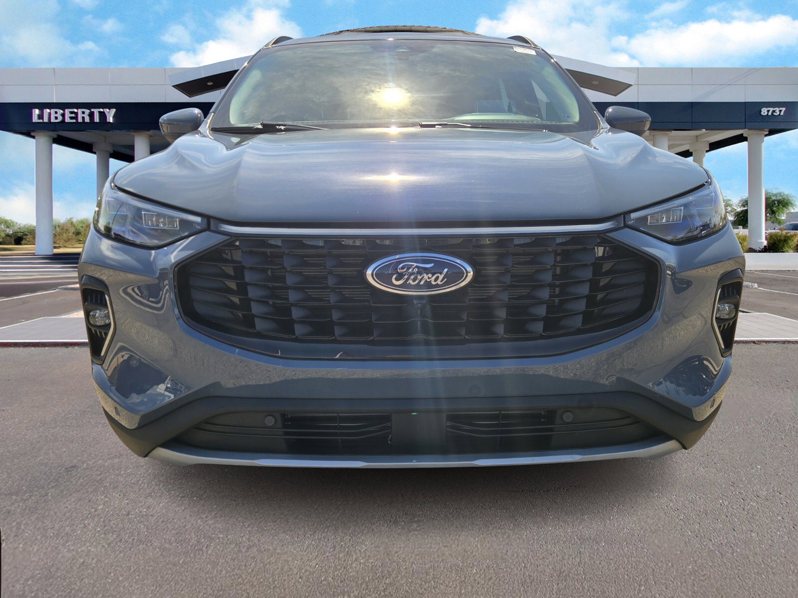 2023 Ford Escape Platinum photo 6