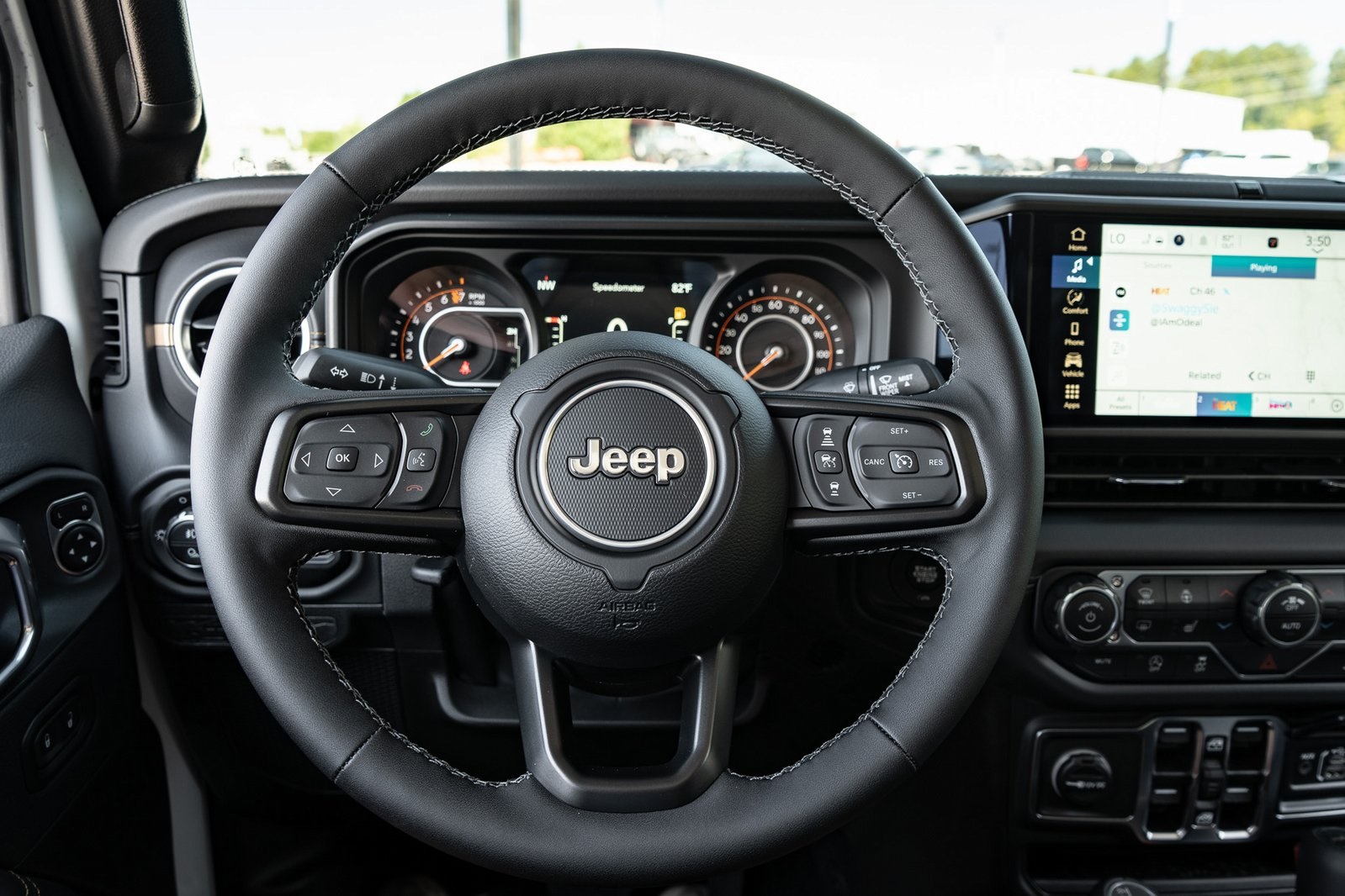 2025 Jeep Gladiator Sport photo 28