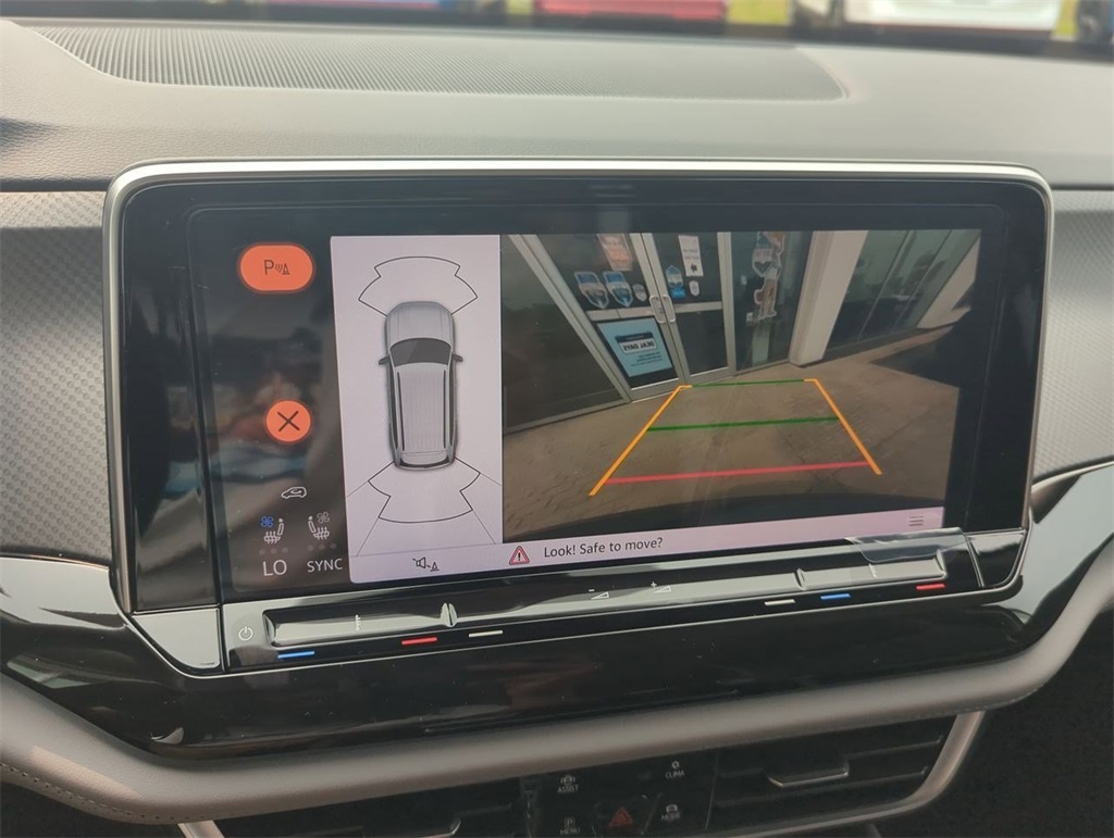 2025 Volkswagen Atlas Peak Edition SE photo 13