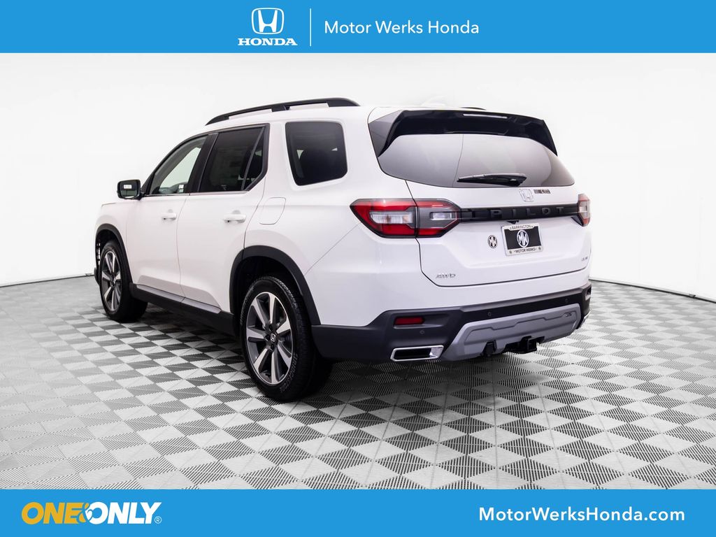 2025 Honda Pilot Elite photo 3