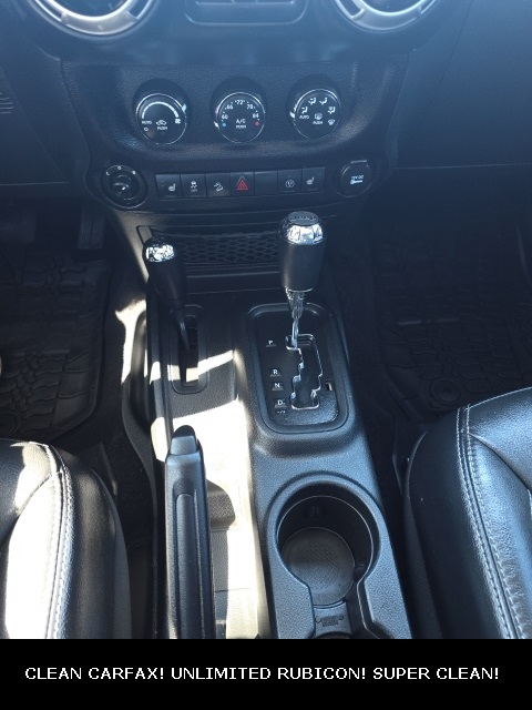 2016 Jeep Wrangler Unlimited Rubicon photo 14