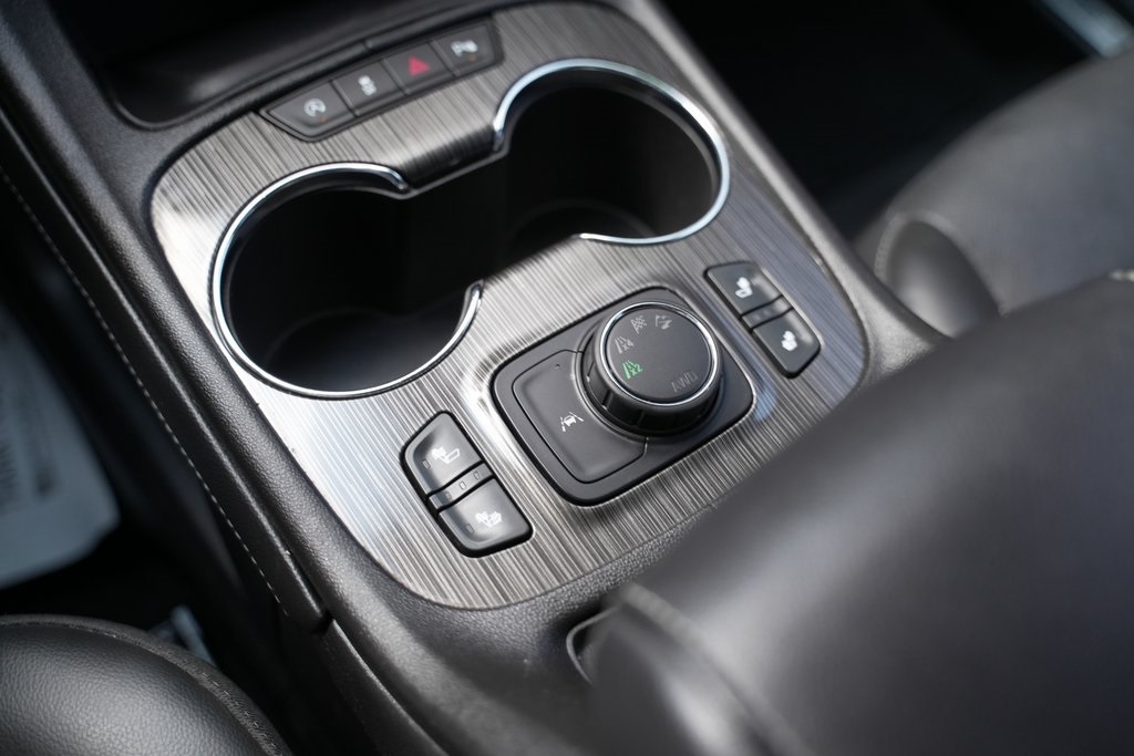 2023 Gmc Acadia SLT photo 22