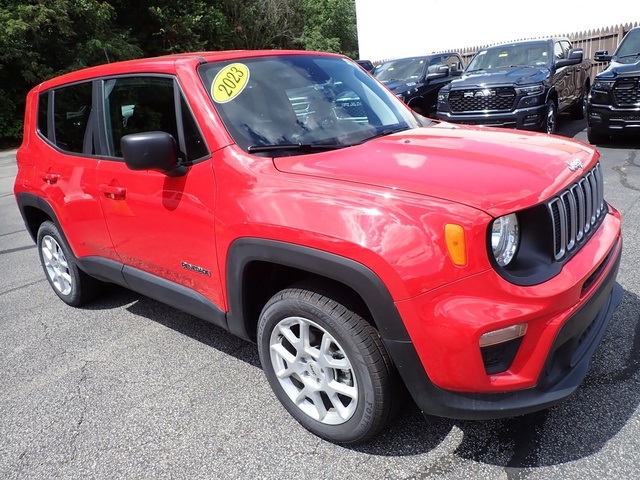 2023 Jeep Renegade Latitude Upland photo 7