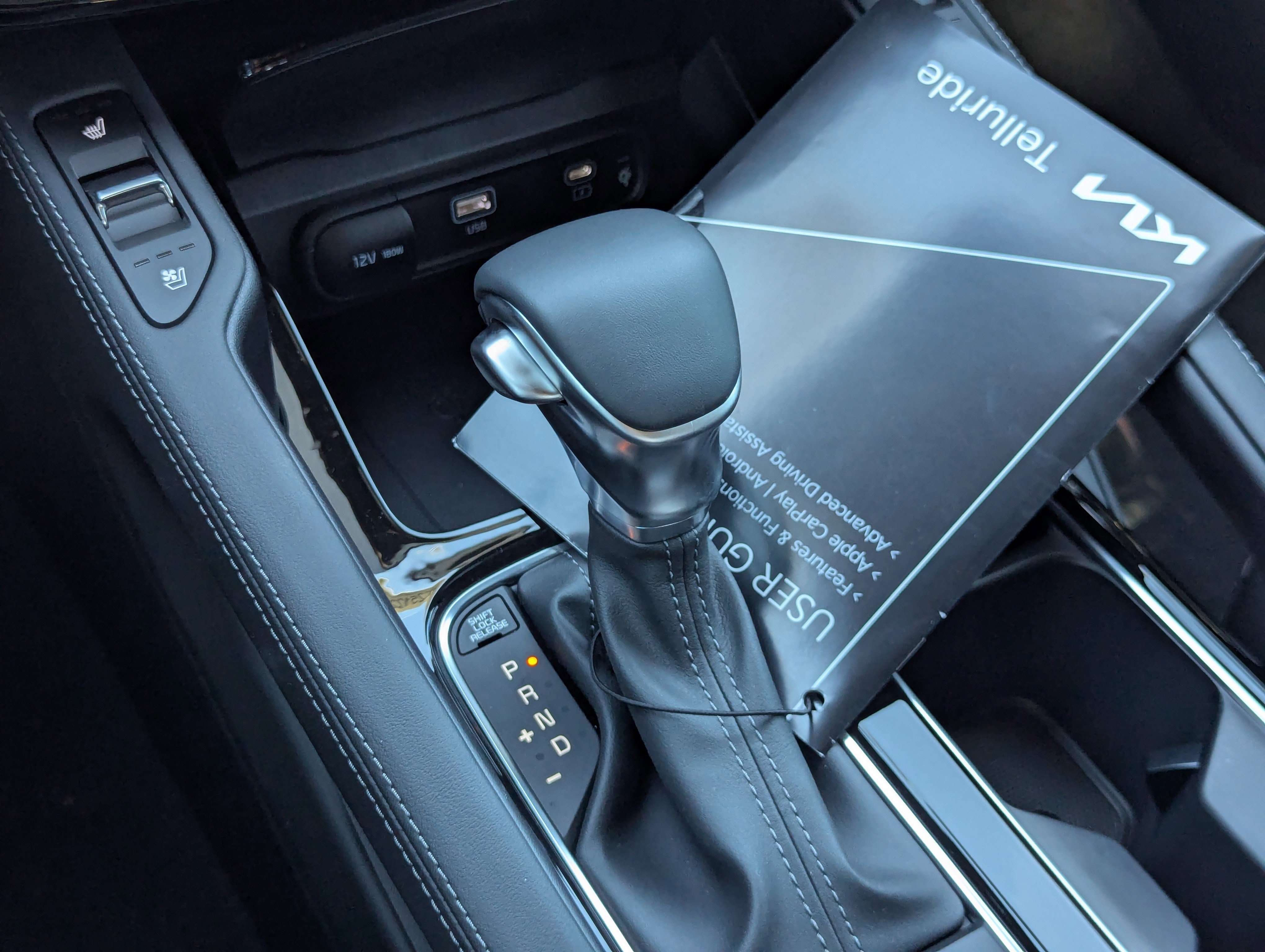2025 Kia Telluride SX Prestige X-Line photo 12