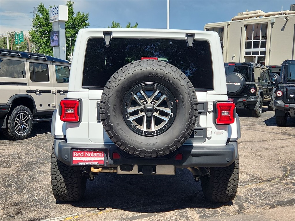 2024 Jeep Wrangler Rubicon 392 photo 4