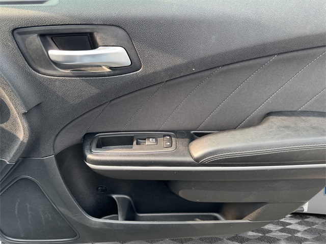 2019 Dodge Charger GT photo 12