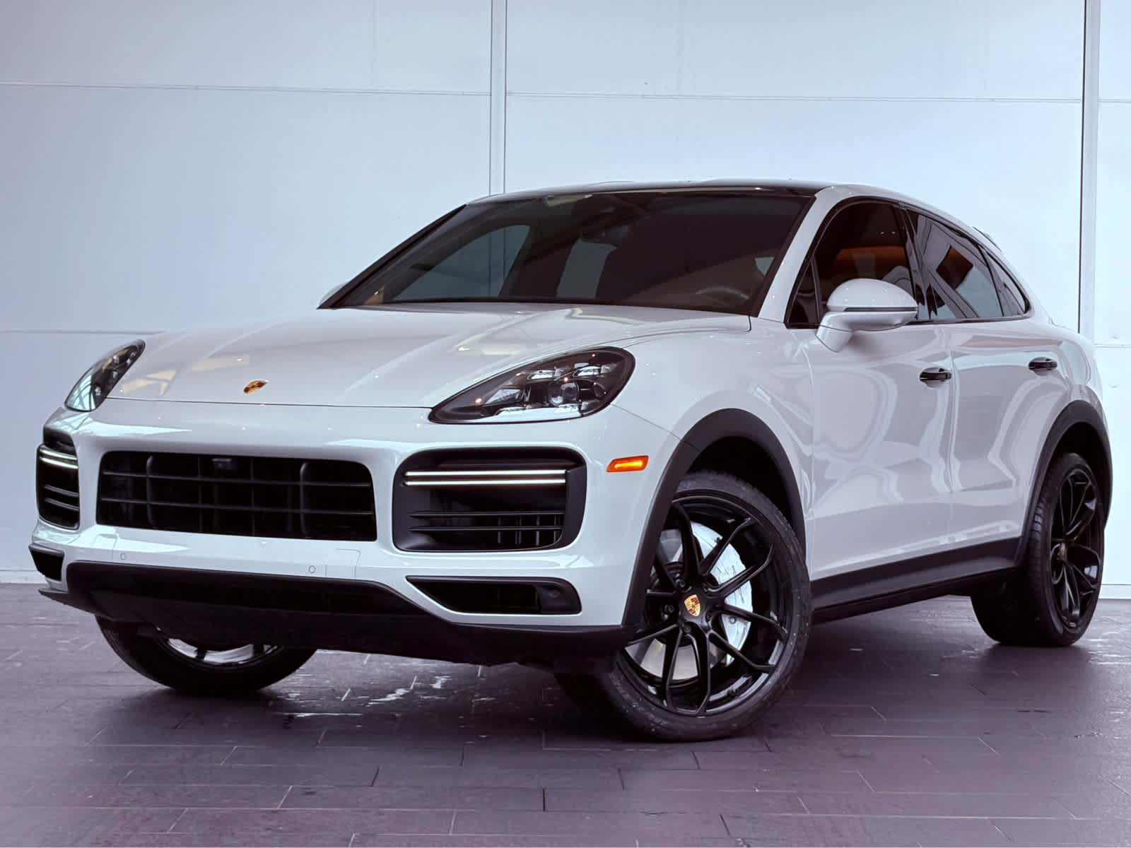 2023 Porsche Cayenne Coup Turbo's photo