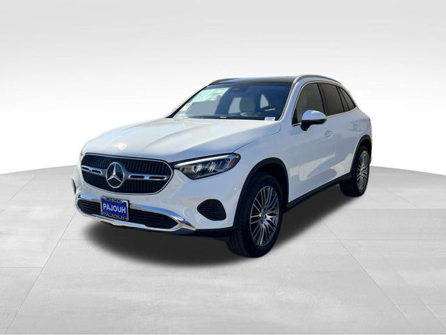 2026 Mercedes Benz GLC 300 4MATIC photo 3