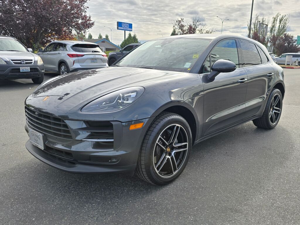 2021 Porsche Macan S photo 3