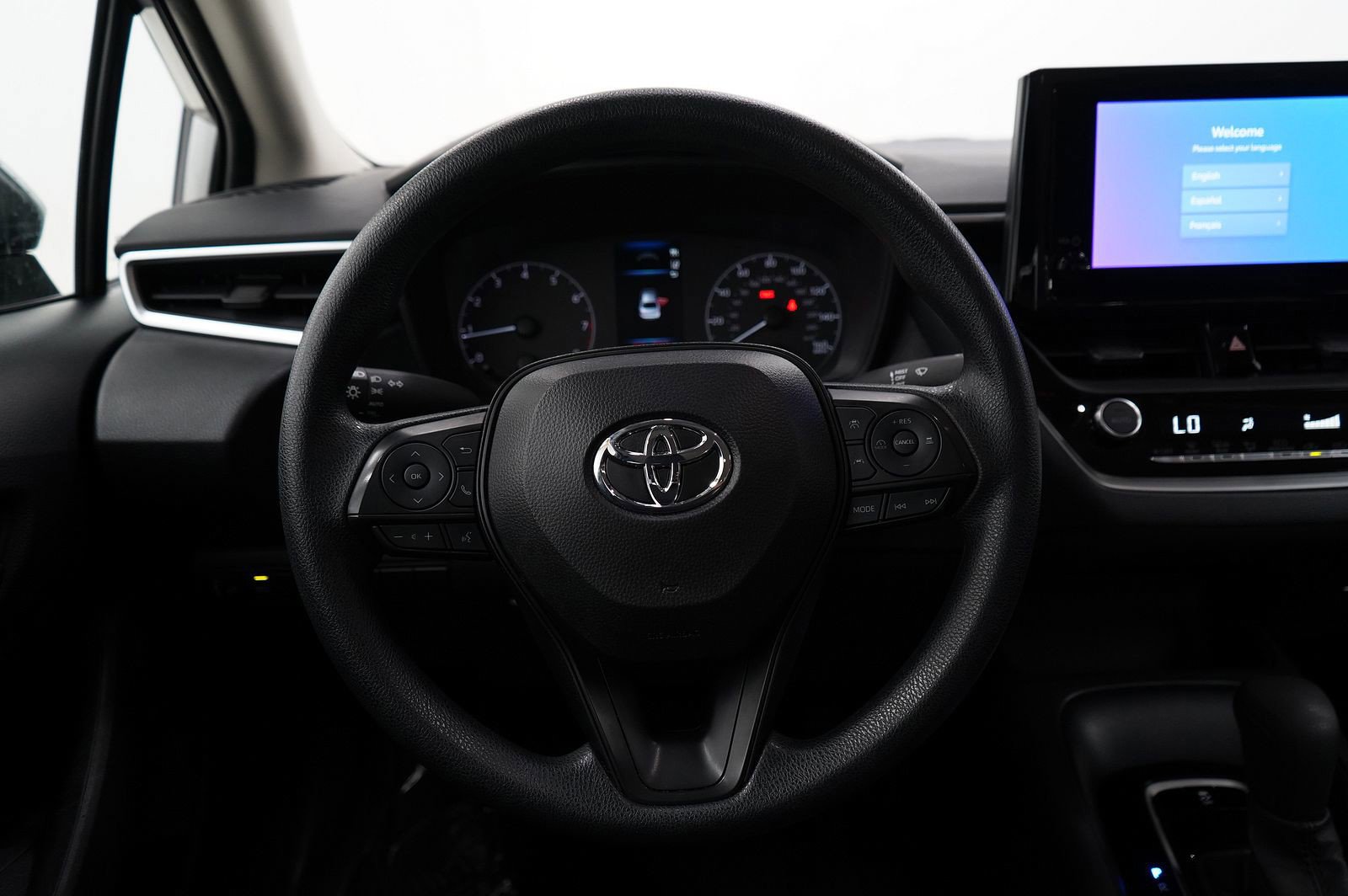 2024 Toyota Corolla LE photo 13