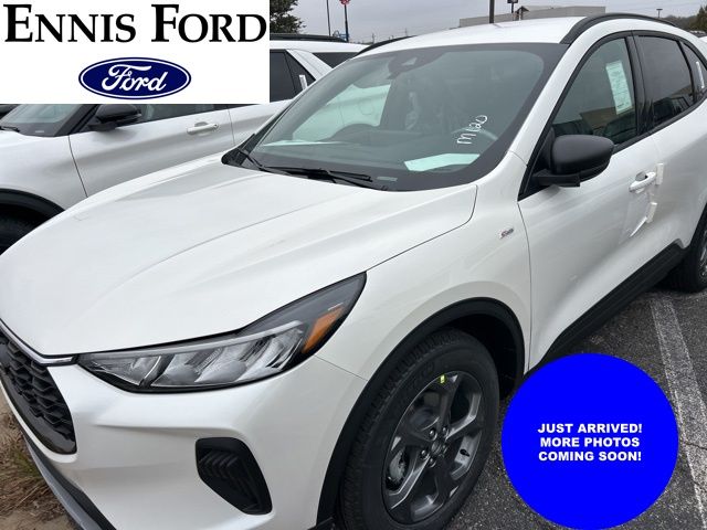 2026 Ford Escape ST-Line's photo