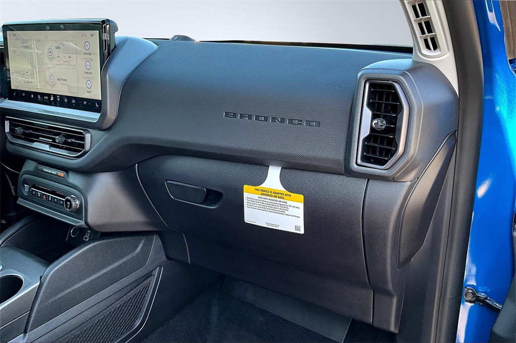 2025 Ford Bronco Sport Outer Banks photo 18