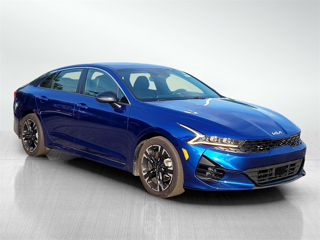 2023 Kia K5 GT-Line photo 3
