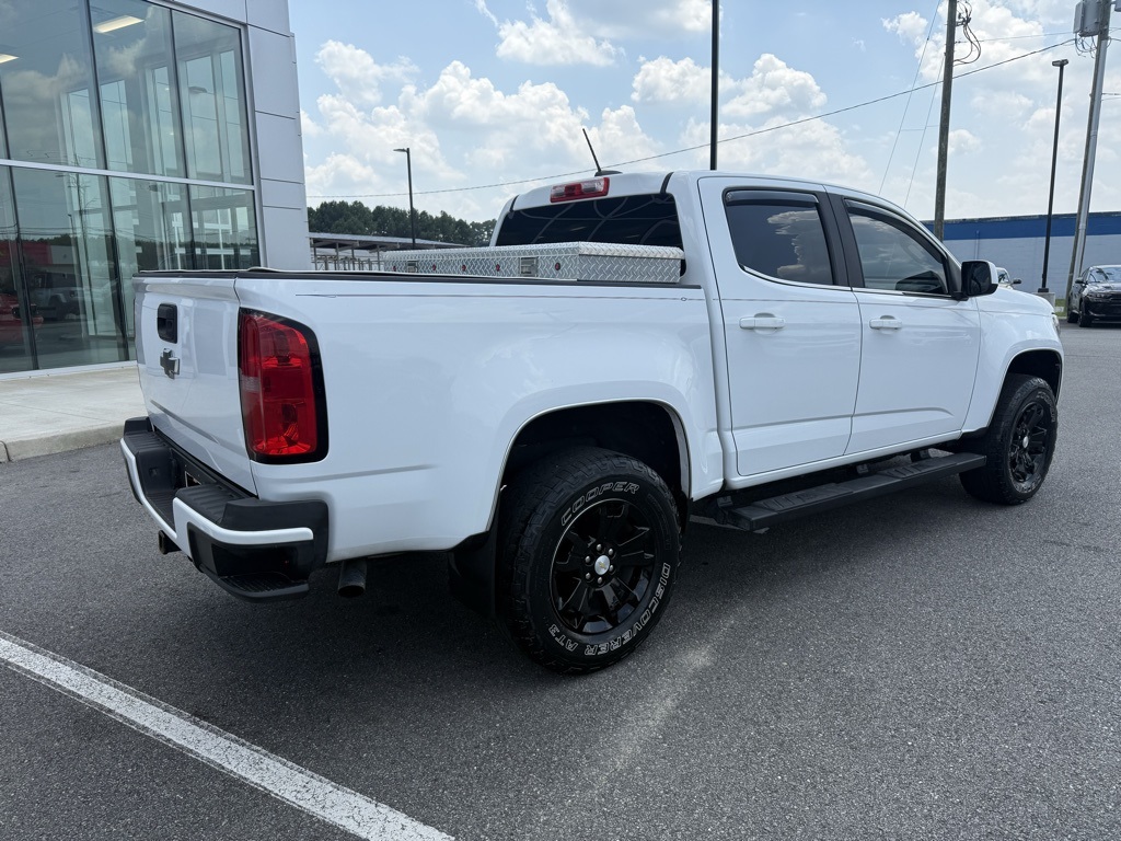 2019 Chevrolet Colorado LT photo 3