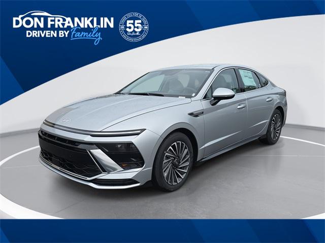 2025 Hyundai Sonata Hybrid SEL's photo