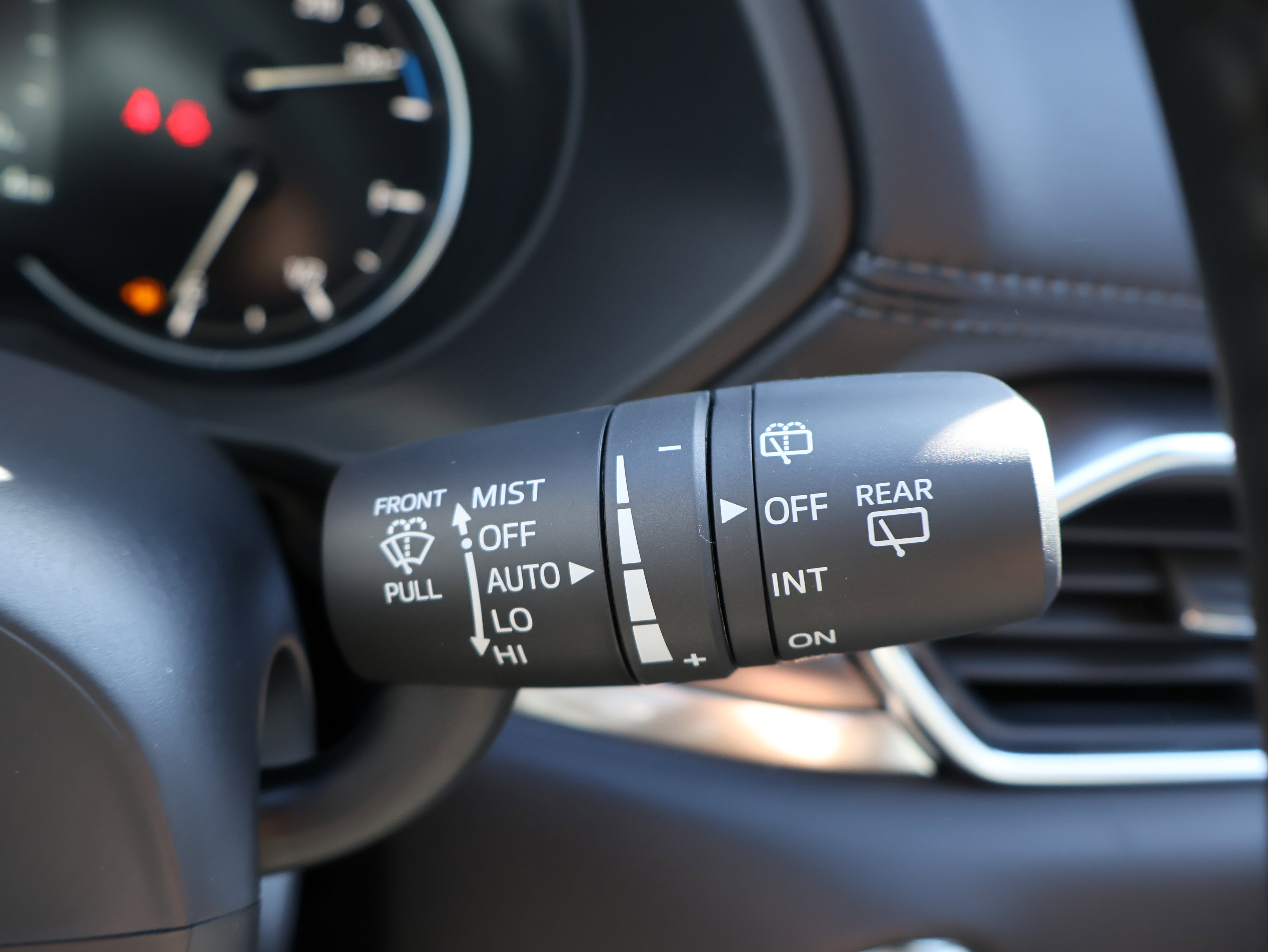 2025 Mazda CX-5 2.5 Premium Plus photo 11